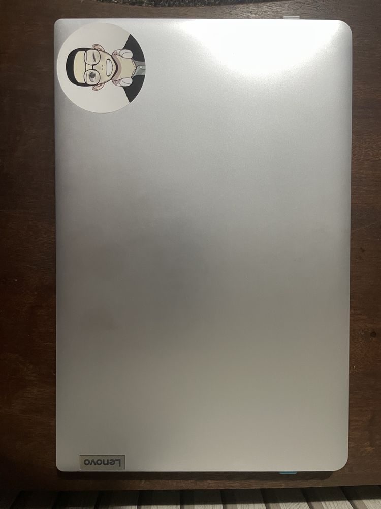 Notebook R7 16GB 1TB como novo