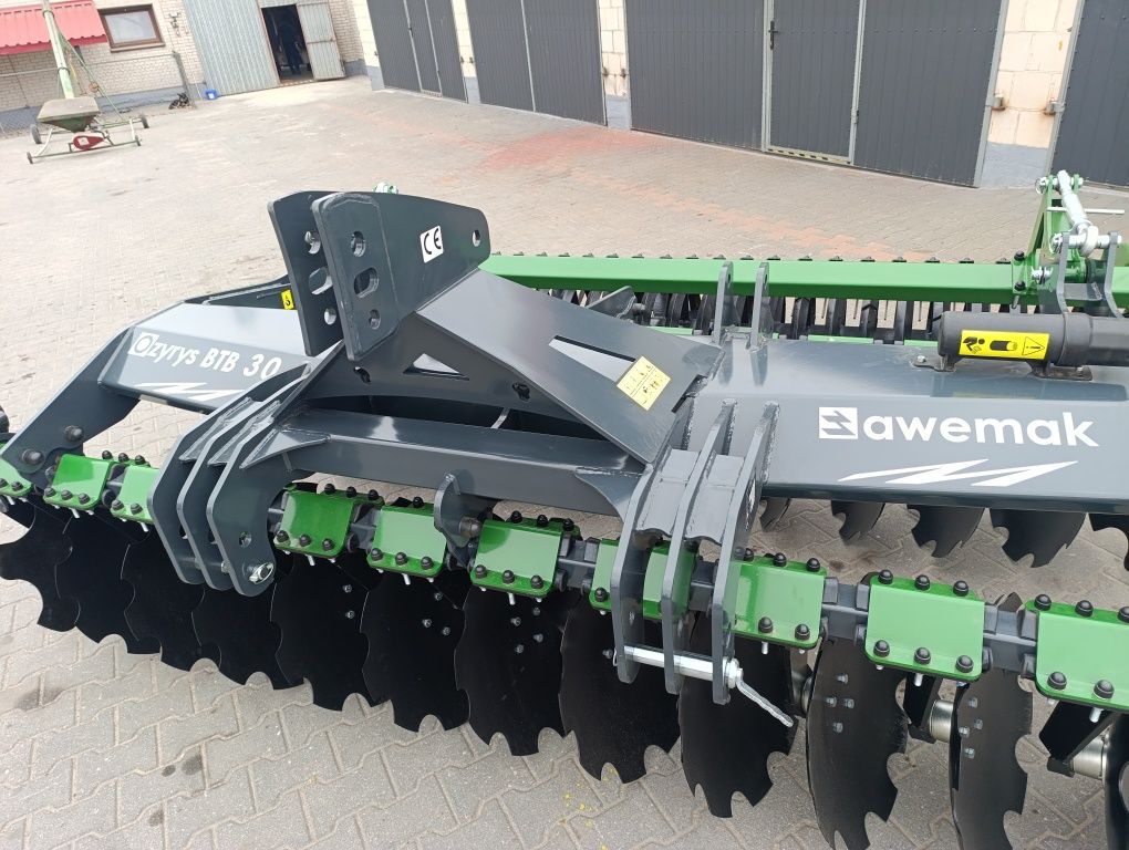 Brona talerzowa Awmeka Ozyrys 2.5m2.7m3m3.5m4m talerzowka transport