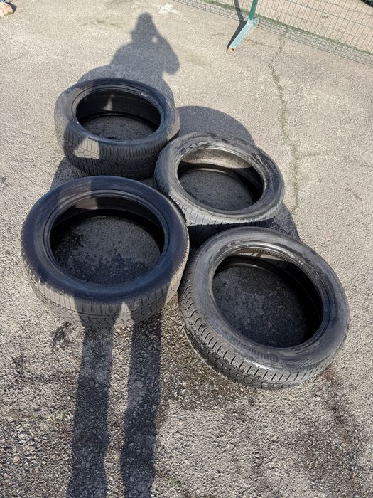 Продам комплект зимней резины Continental r21 275/50