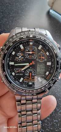 Zegarek Citizen skyhawk tytan