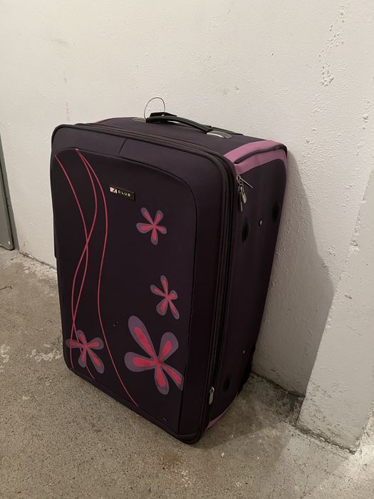 Duża walizka X-Club, 72x42x32+5, jak nowa
