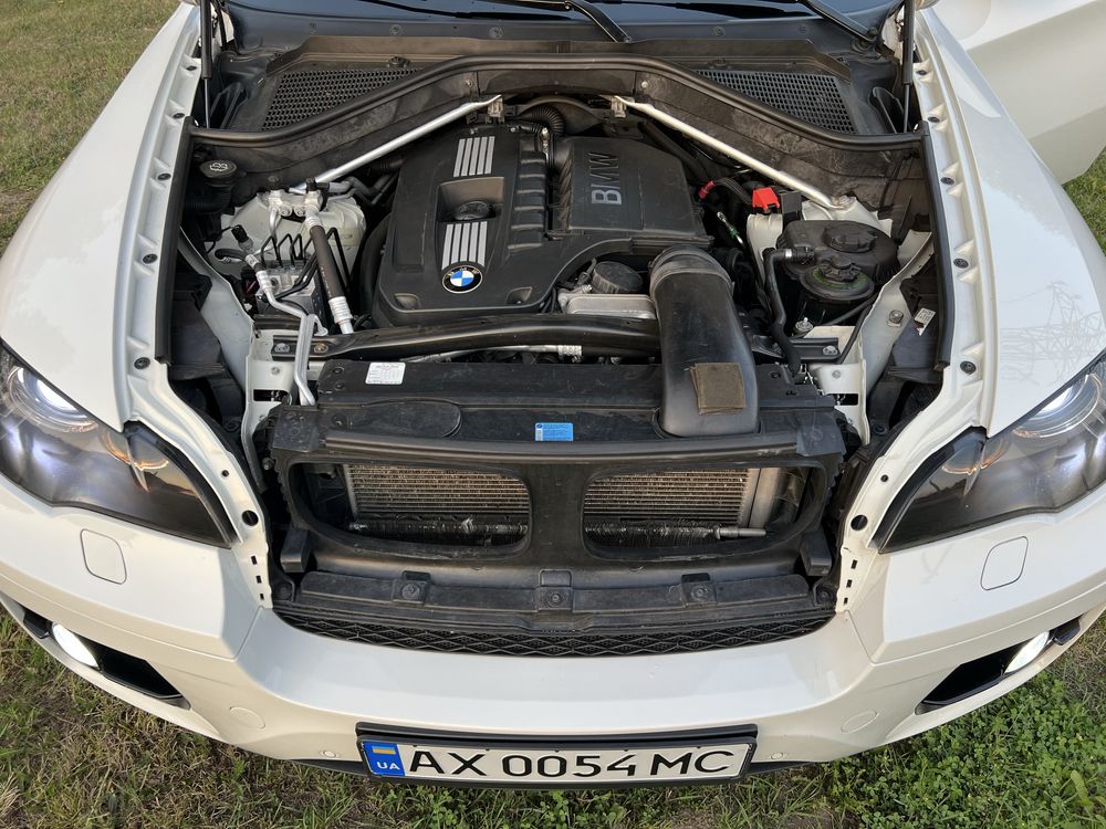 BMW X6 2008 года 3.0 Бензин Полный привод