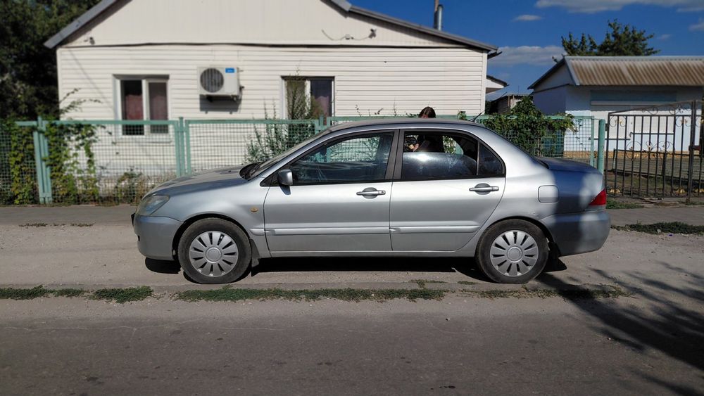 Продам Митсубиси Лансер АКПП