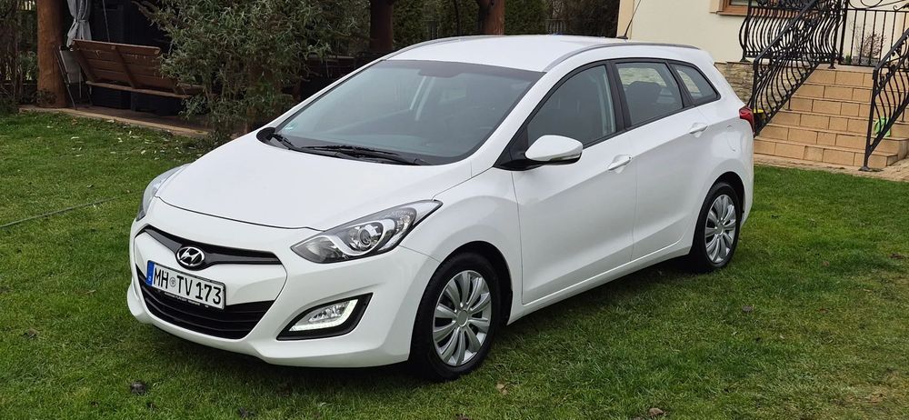 Hyundai I30 Hyundai i30 1.6 diesel przebieg 199tys