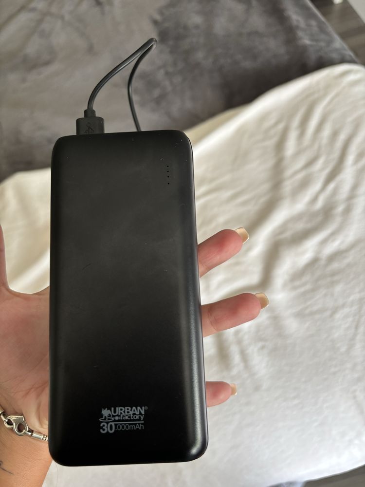 Powerbank Urban Factory 30000 mAh - Preto
