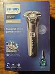 PHILIPS Series 5000 SkinIQ S5898/50
Golarka Męska Głowicowa