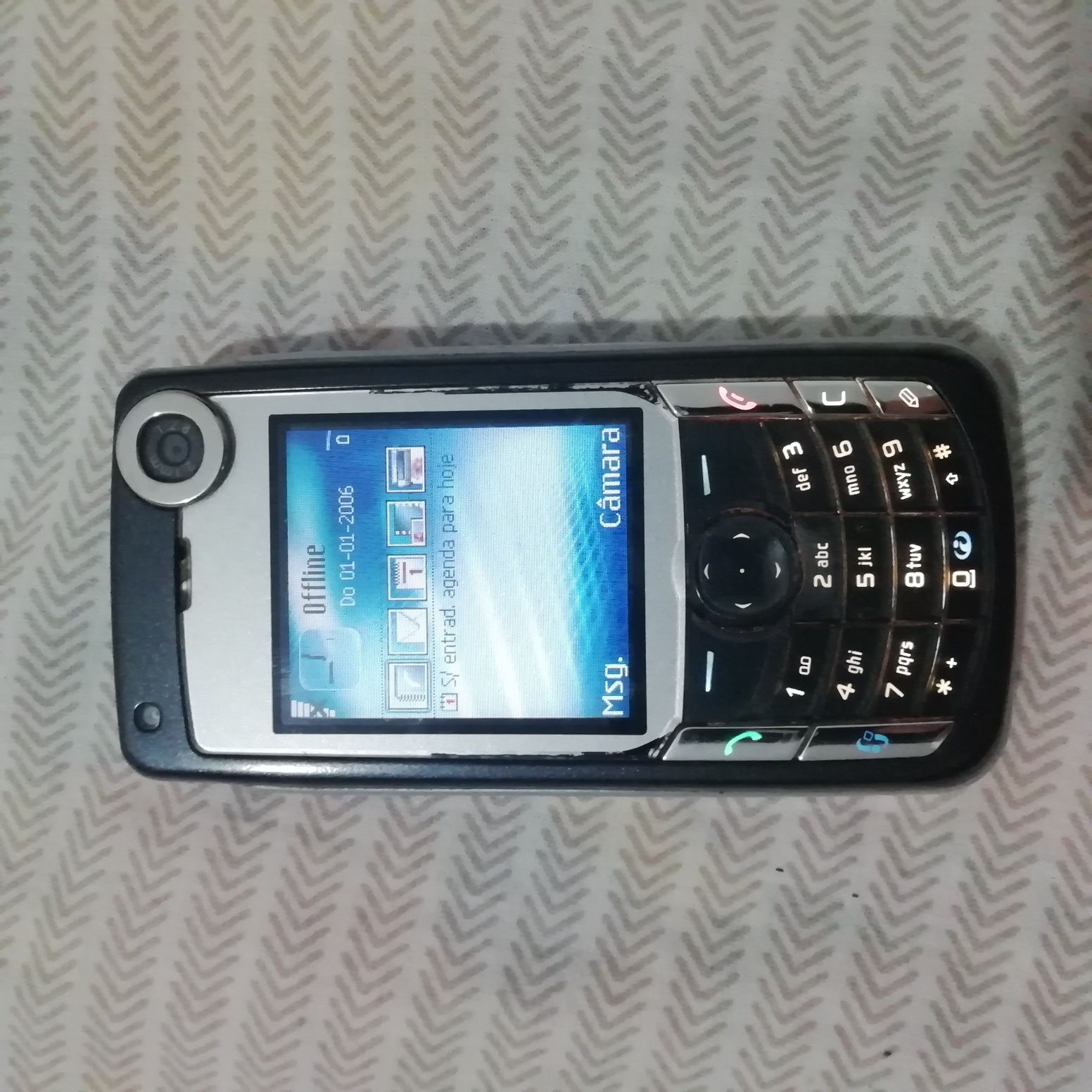 Nokia 6680 versão em preto