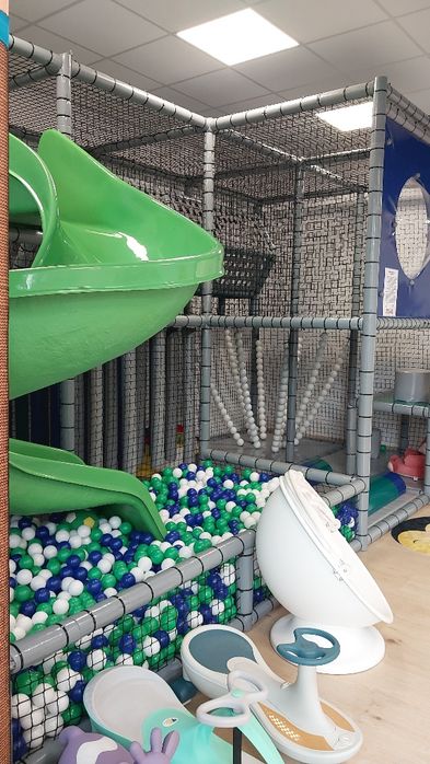 Małpi gaj. Konstrukcja zabawowa dla dzieci