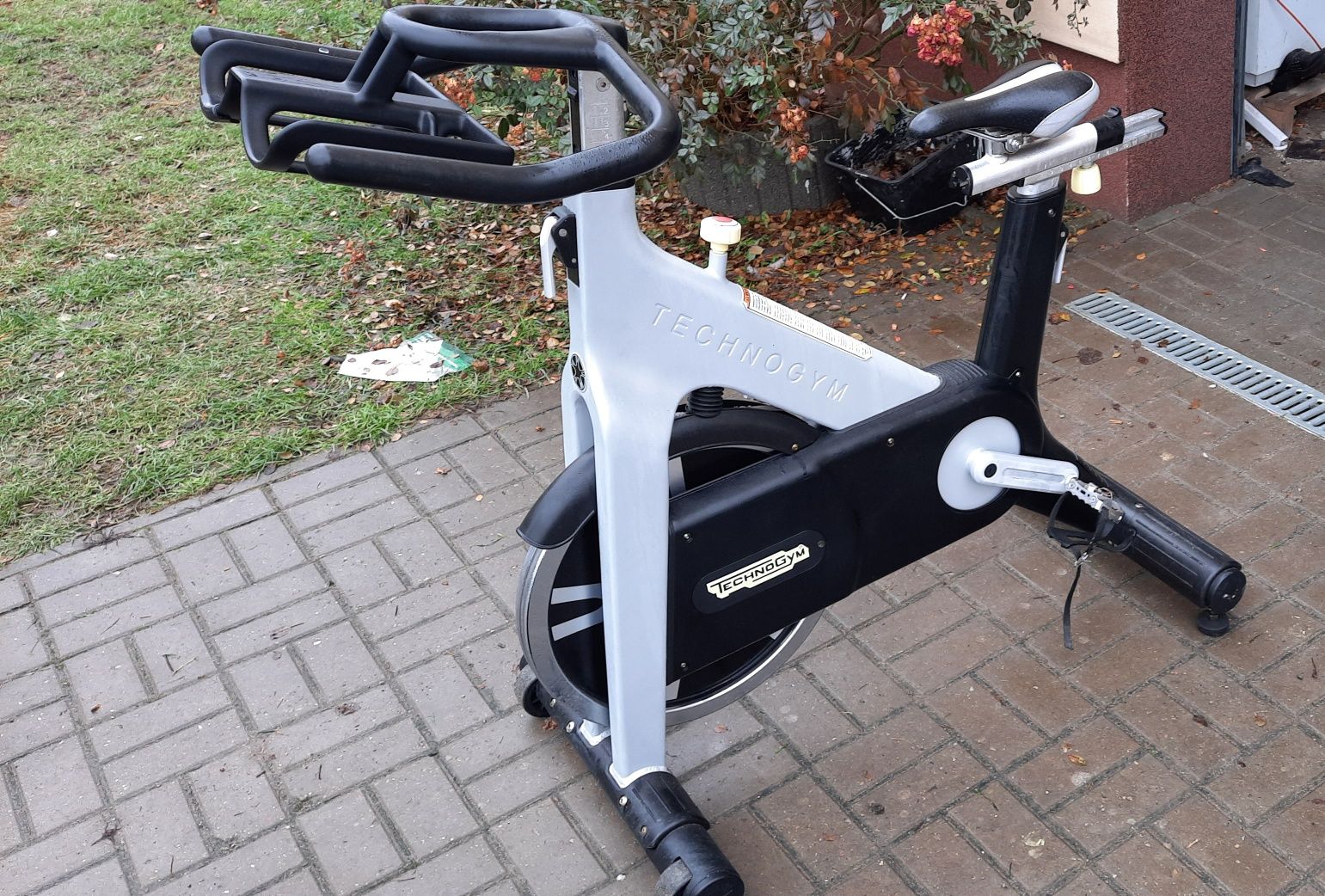 Rower spiningowy Technogym