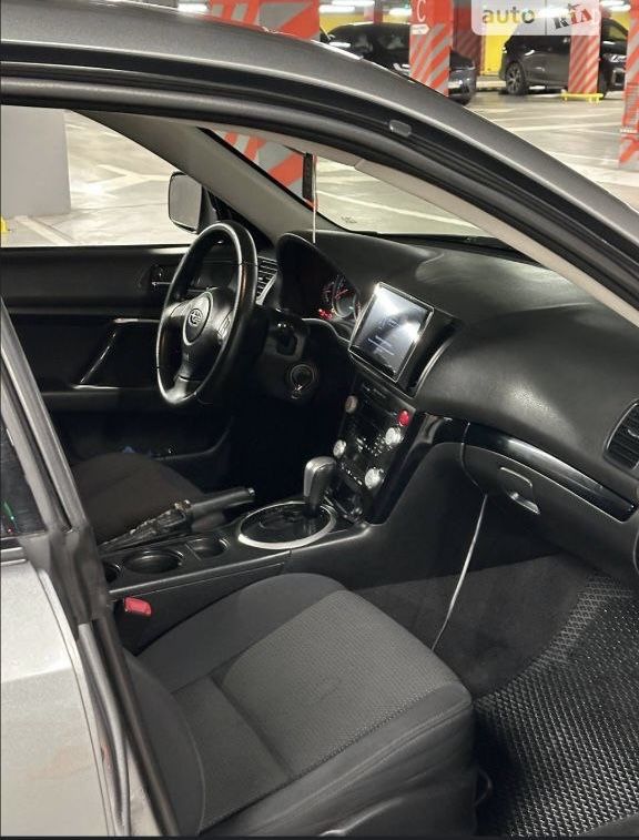 Subaru Legacy 2.0 2006р. Avtomat