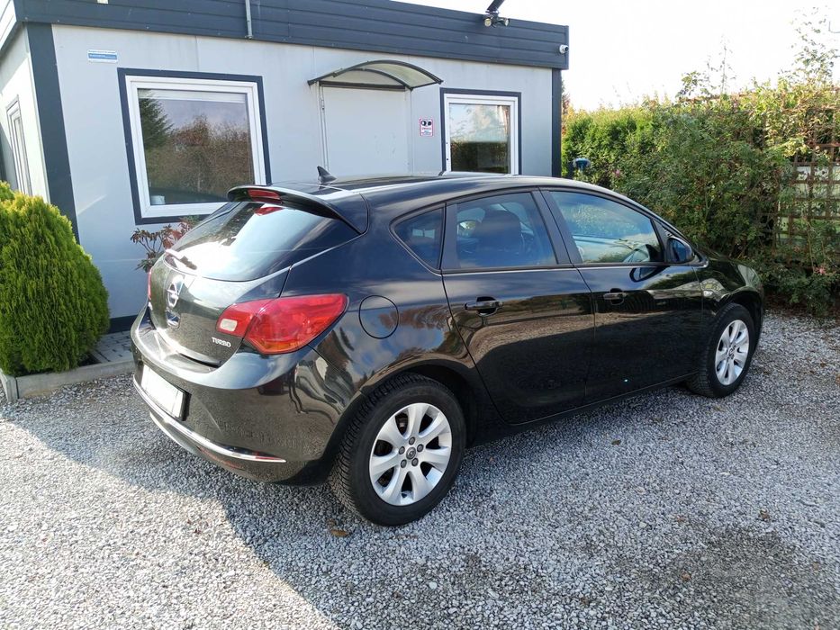 Opel Astra 1.4 Benzyna 140 KM