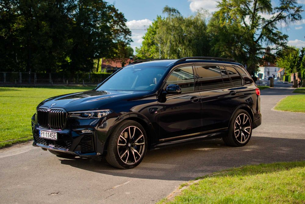 Transport VIP z kierowcą - BMW X7 - Auto na ślub- Przewozy VIP-Wynajem