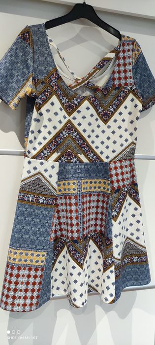 Sukienka wiosenna H&M 42