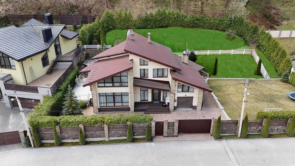 Продаж   будинку. Брюховичі, локація Буковий гай.