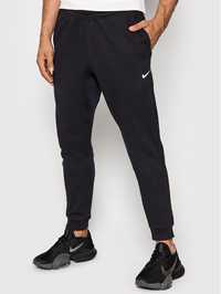 NIKE Man’s Club Fleece (S/M) Tapared Jogger спортивные штаны мужские