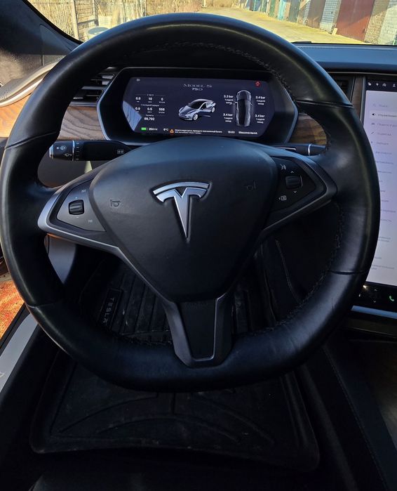 Tesla Model S REST 12 грудня 2018 року р.в. з пробігом 90000 км