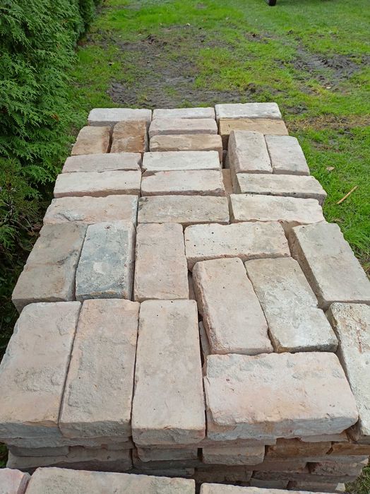 Poniemiecka cegła rozbiórkowa z Domu!