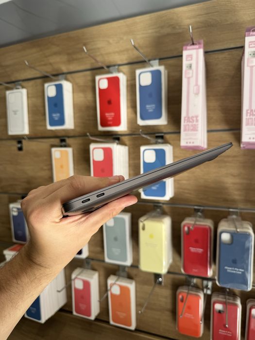 Ідеальний MacBook Air 13' M1 2020 i3/8/128GB (SpaceGray) Батарея: 100%