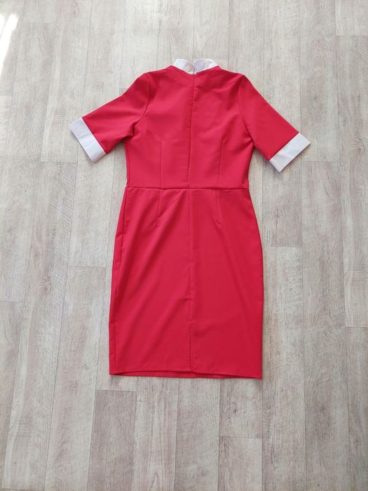 Платье новое 48 размер