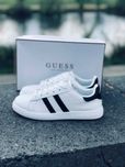 Кроссовки Guess женские White-Black Горячая распродажа! Гэсс кроссовки