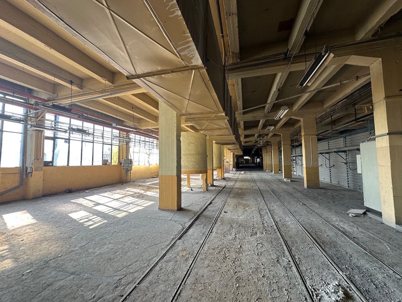 Magazyny o pow. od 1800 m2