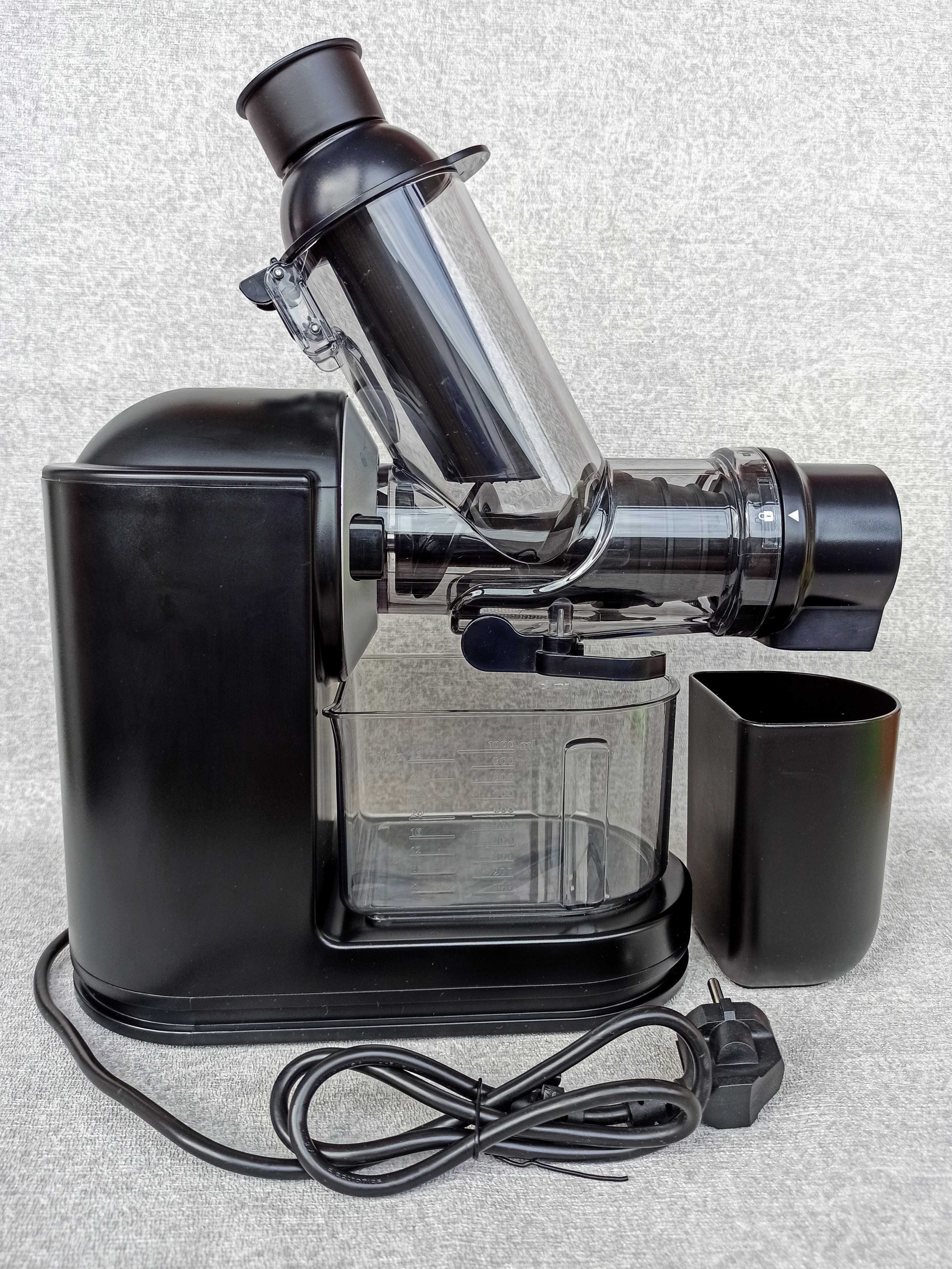 Соковижималка шнекова для соку з м'якоттю PHILIPS Viva HR1889/70