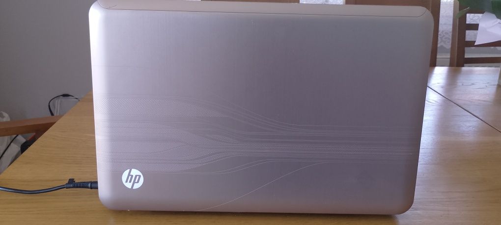 Laptop HP dv6, i3, 500GB, Win10