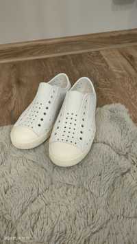 Buty crocs Native r.33