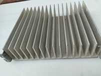 Duży radiator 19x16x5