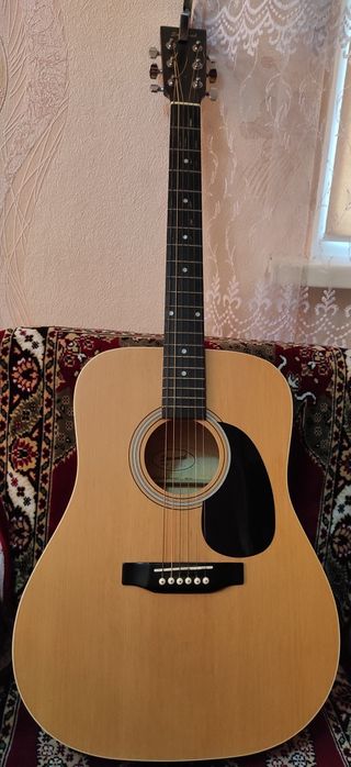 Гетара - акустика.