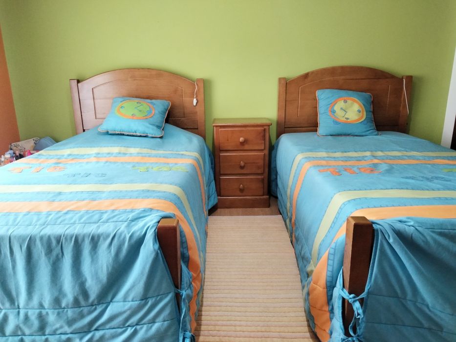 Conjunto 2 camas solteiro