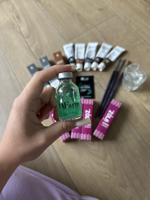 Zestaw dla stylizacji brwi - henna, farba, pędzle, żel do brwi, botox