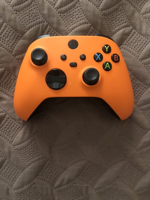 Продам геймпад Xbox one S