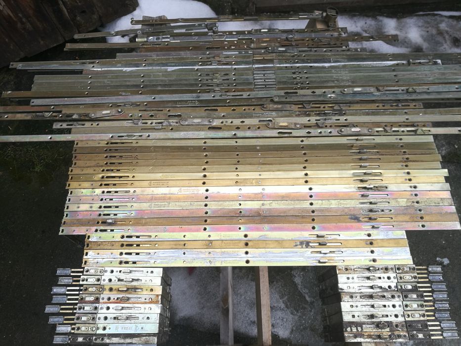 Zasuwnice okucia okienne Roto