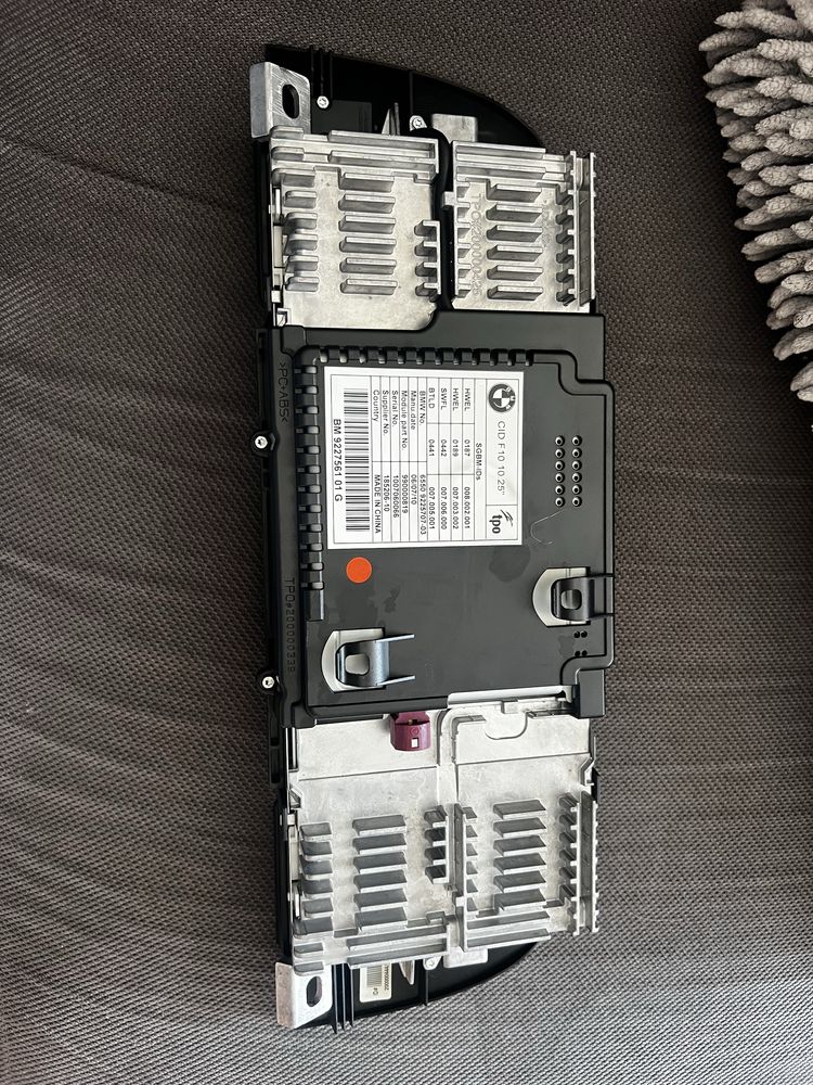 Wyswietlacz monitor BMW F11