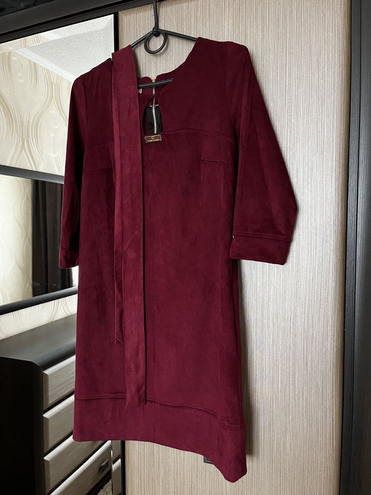 Сукня замш бордового кольору розмір s-m