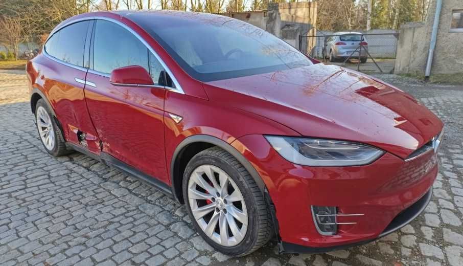 Бампер передній Tesla Model X розборка Тесла Модел X