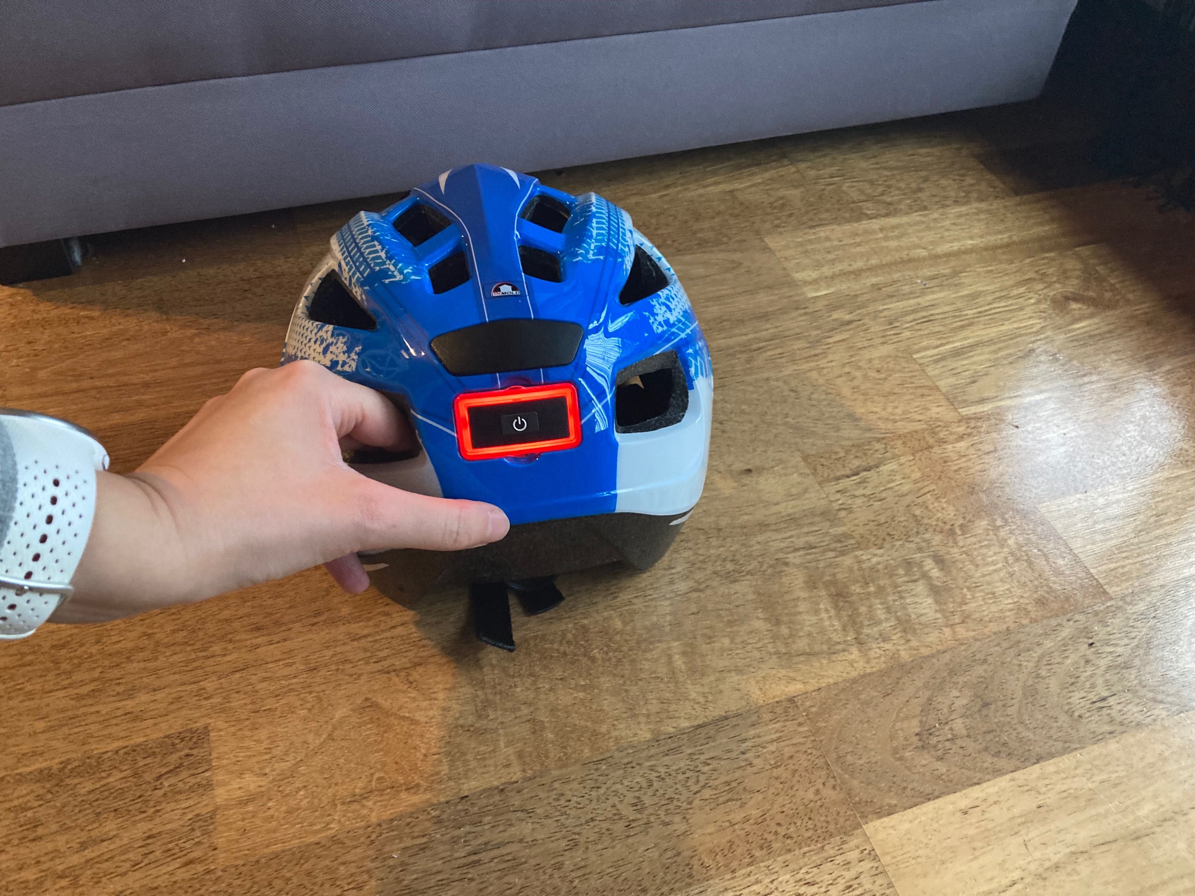 Kask crivit Lidl z oświetleniem z tyłu