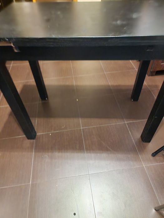 Mesa e 2 cadeiras