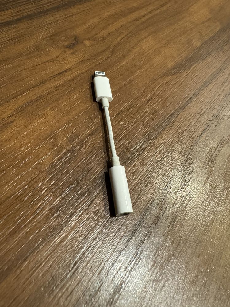 Przejściówka Apple Lightning do jack ORYGINAŁ