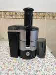 Centrifugadora sumos e/ou batidos  (usada) marca TRISTAR