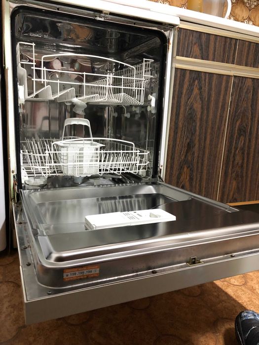 Máquina de Lavar Loiça em excelente estado