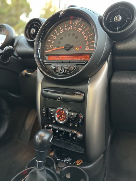 Mini Countryman D 2015 року (35тис.км пробіг)