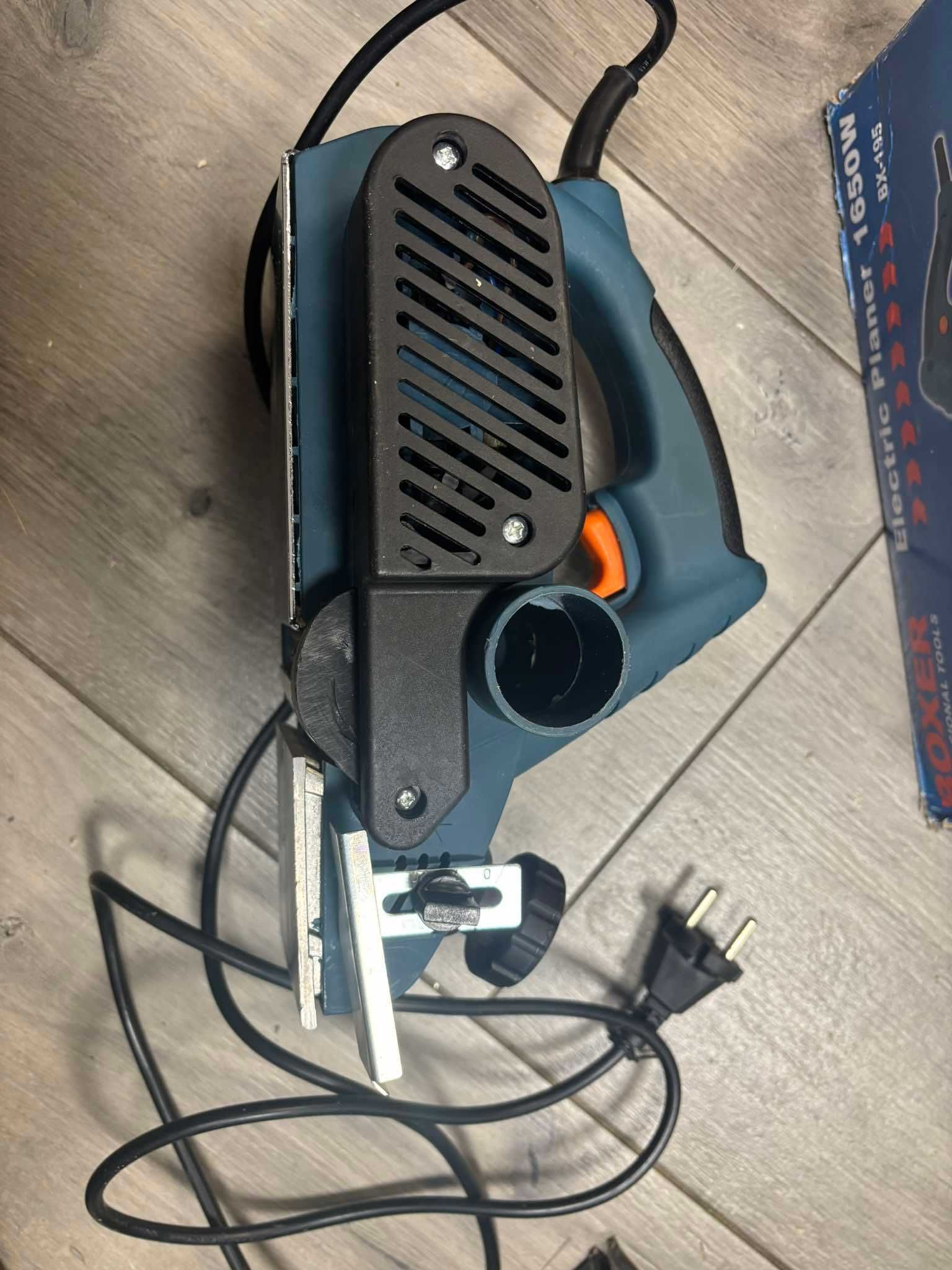 Strugarka Strug Elektryczna BOXER BX-195