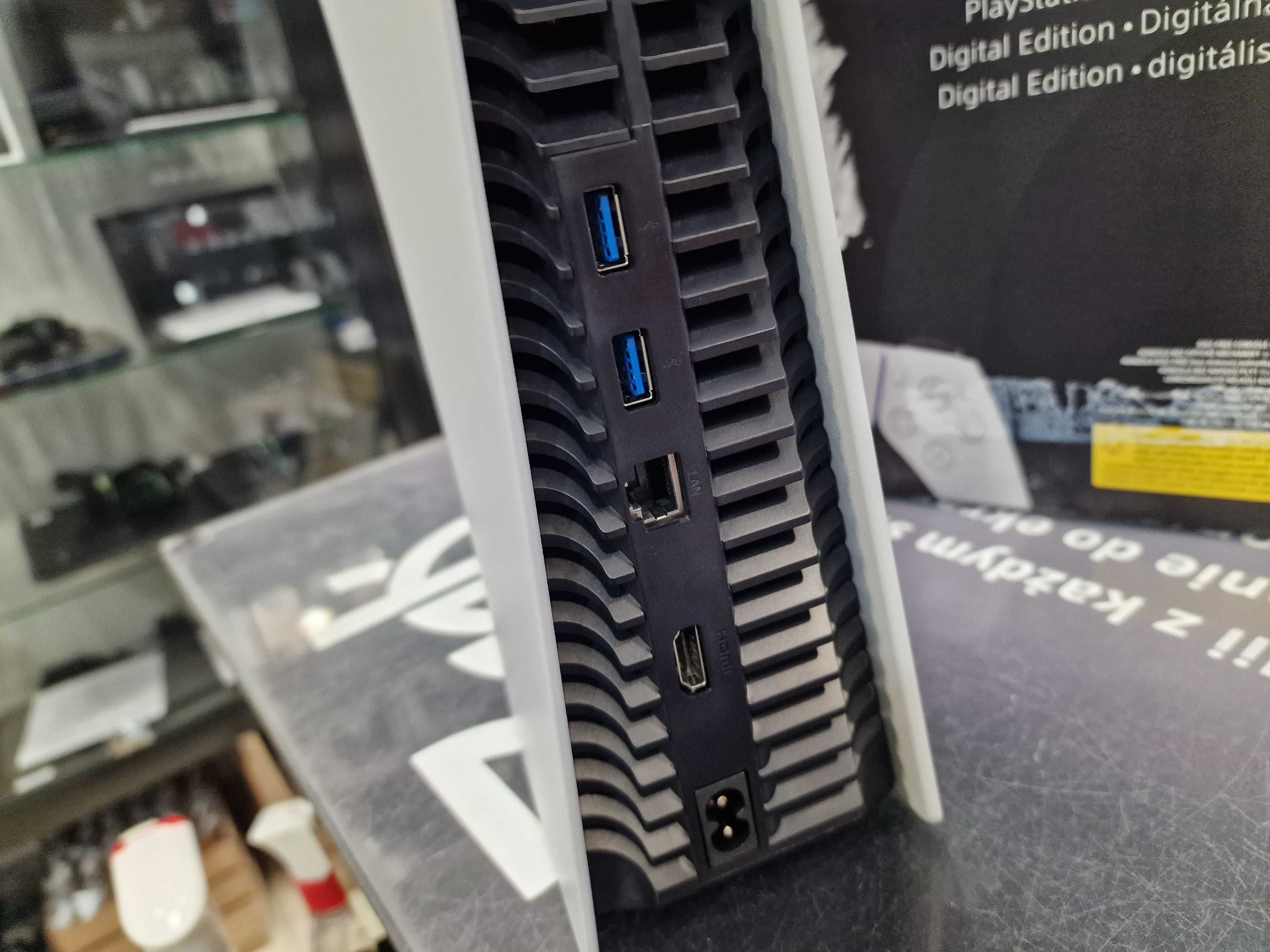 PS5 Digital 825GB/ Playstation 5 Digital CFI-1116B/ czyszczona/ Gwaran