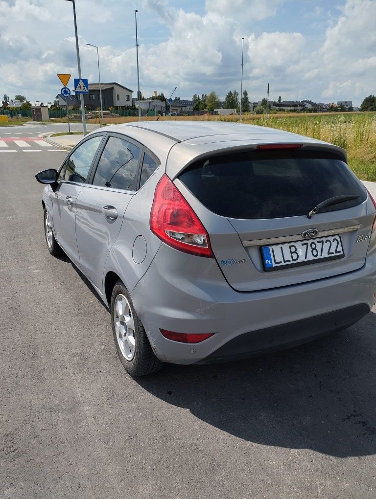 Ford Fiesta 1.6 TDCi 95KM 5 drzwiowy