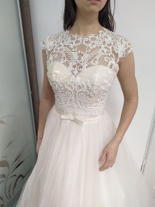 Весільна сукня.Сукня на випускний чи фотосесію