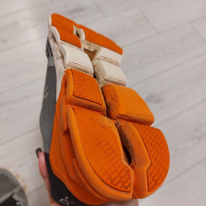 Кроси чоловічі р.41