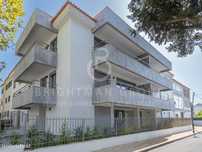 Duplex de luxo T3+1 com Mezanino, em Carcavelos