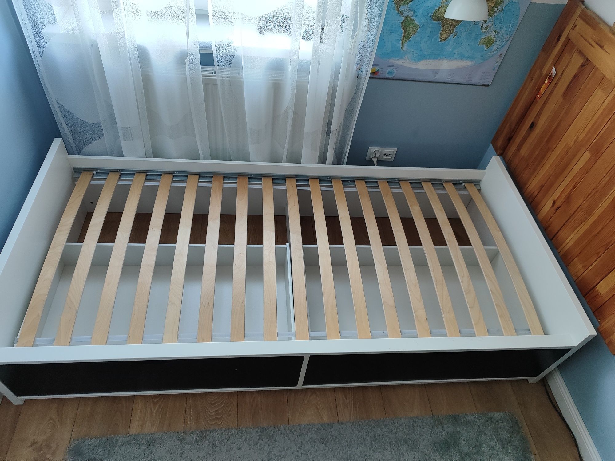 Łożko IKEA o nazwie Flaxa 90x200